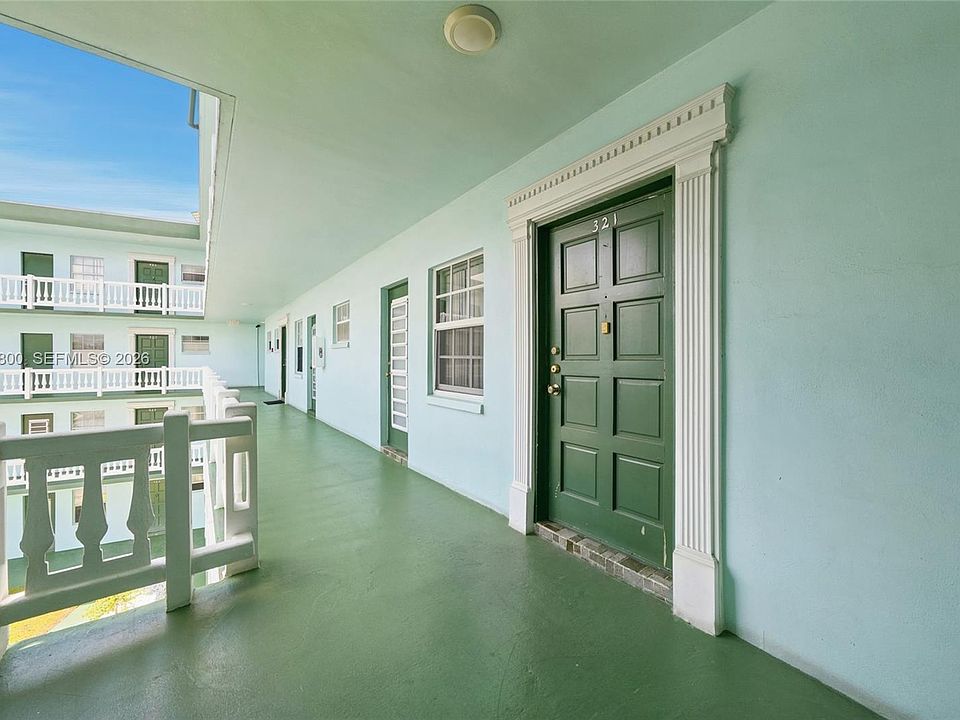 1st image of 4141 NW 44th Ave APT 321