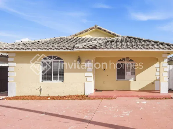9991 NW 126th Ter, Hialeah Gardens, FL 33018