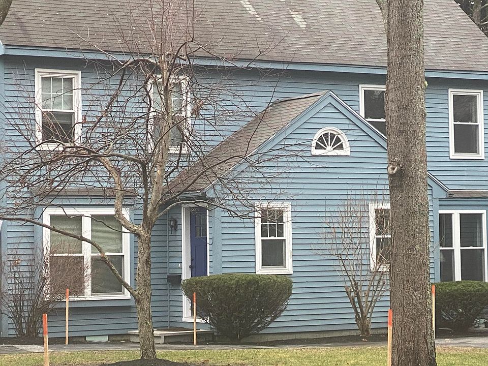2nd image of 28 Ashbourne Court #28