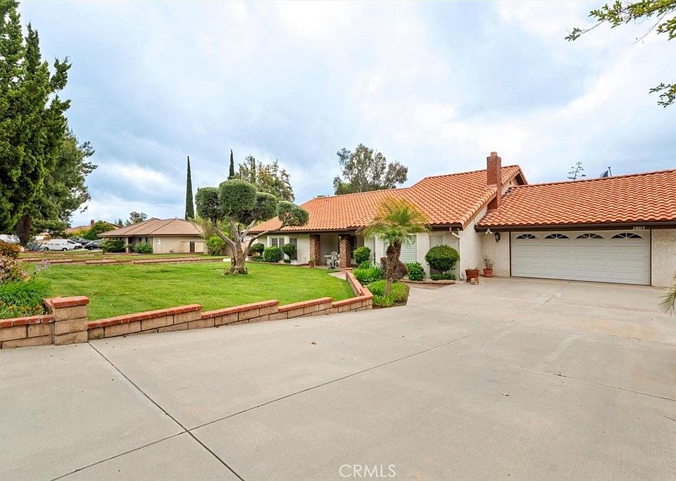1st image of 28015 Morrey Ln