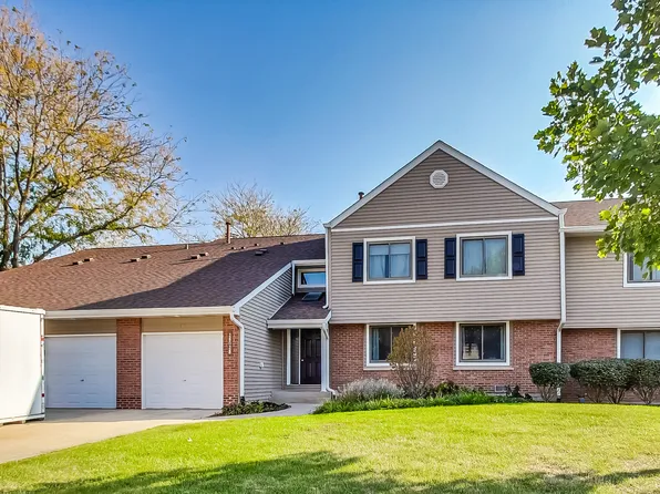 122 Morningside Ln W #122, Buffalo Grove, IL 60089