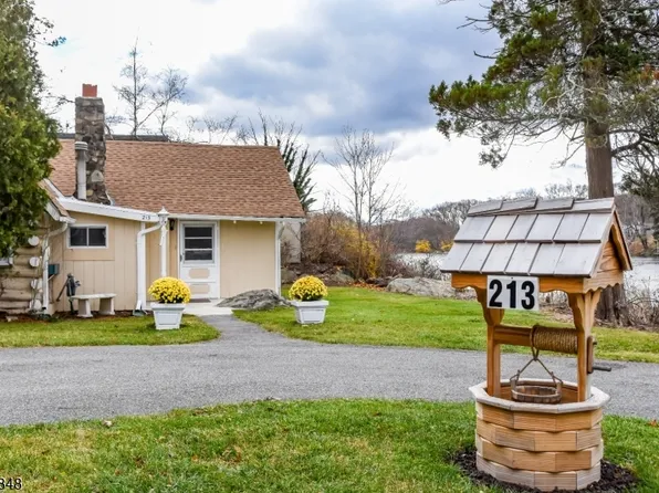 213 Otterhole Rd, West Milford Twp., NJ 07480