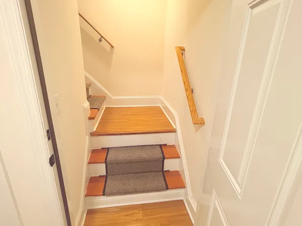 5 Lincoln Ave #2, Norwalk, CT 06854