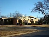 1st image of 502 W Texas Ave