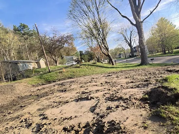 3235 Cliffside Drive, La Crosse, WI 54601