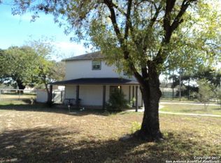 545 Bensdale Rd, Pleasanton, TX 78064