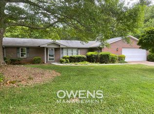3669 Whiting Rd, Gainesville, GA 30504