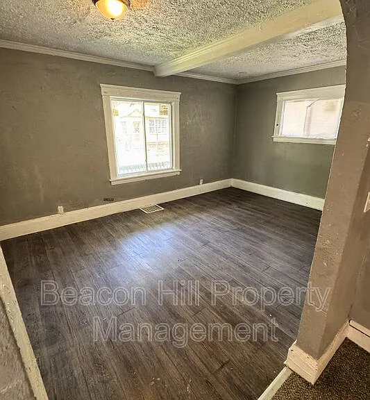2355 E 86th St — Photo 7