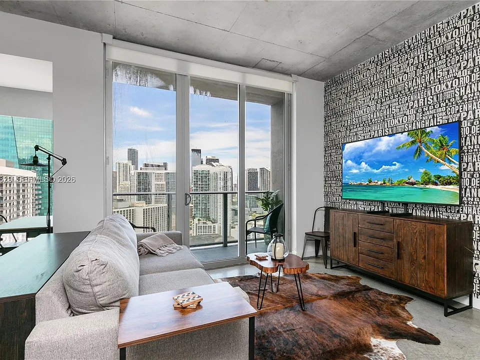 151 SE 1st St #3103