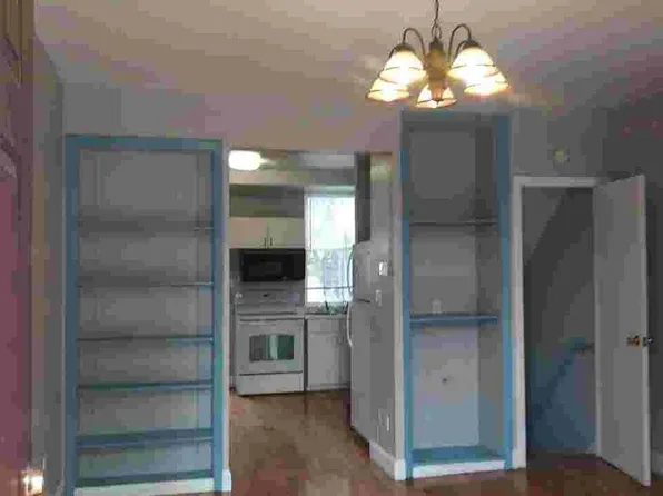 853 McHenry St, Baltimore, MD 21230