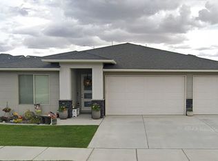 4675 White Dr, Richland, WA 99352