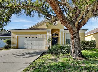 8011 Terrace Arbor Ct, Temple Terrace, FL 33637