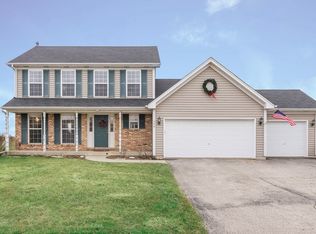 640 W Ashton Dr, Maple Park, IL 60151