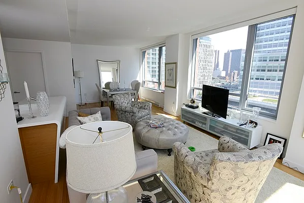 Sold by Battery Park Realty | media 2