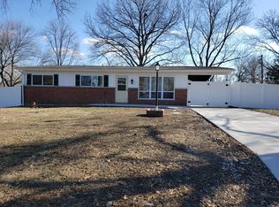 1258 Mohave Dr, Saint Louis, MO 63132