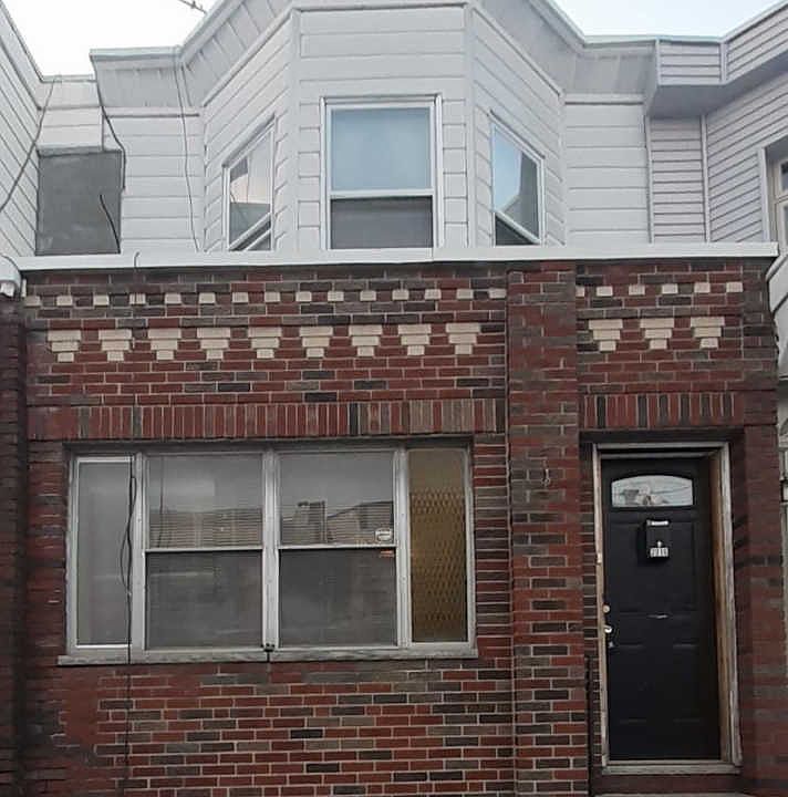 2nd image of 2016 S Bonsall St