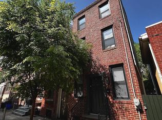 604 S Delhi St, Philadelphia, PA