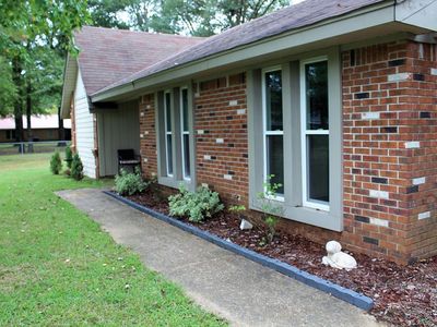 240 Thomas Cir, Columbus, MS, 39705