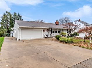 2584 16th St, Cuyahoga Falls, OH 44223