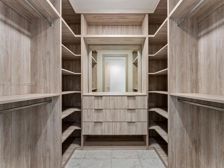 1000 Brickell Plz #Penthouse 5203 — Photo 13
