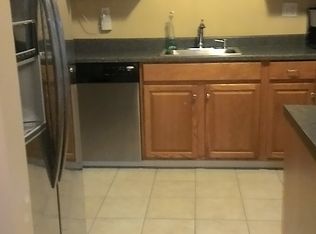 25 Erie Dr, Greensburg, PA 15601