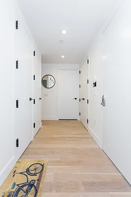 Rented by Carnegie Management Inc | media 6