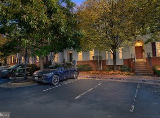 1526 Northern Neck Dr APT 102, Vienna, VA 22182