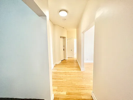 Rented by A&E Real Estate Management | media 9