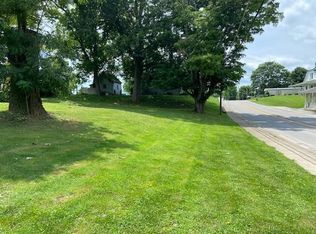 104 Cooper Ln, Brooksville, KY 41004