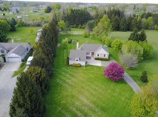 8893 Marr Rd, Almont, MI 48003