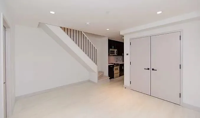 Rented by Voro New York | media 3