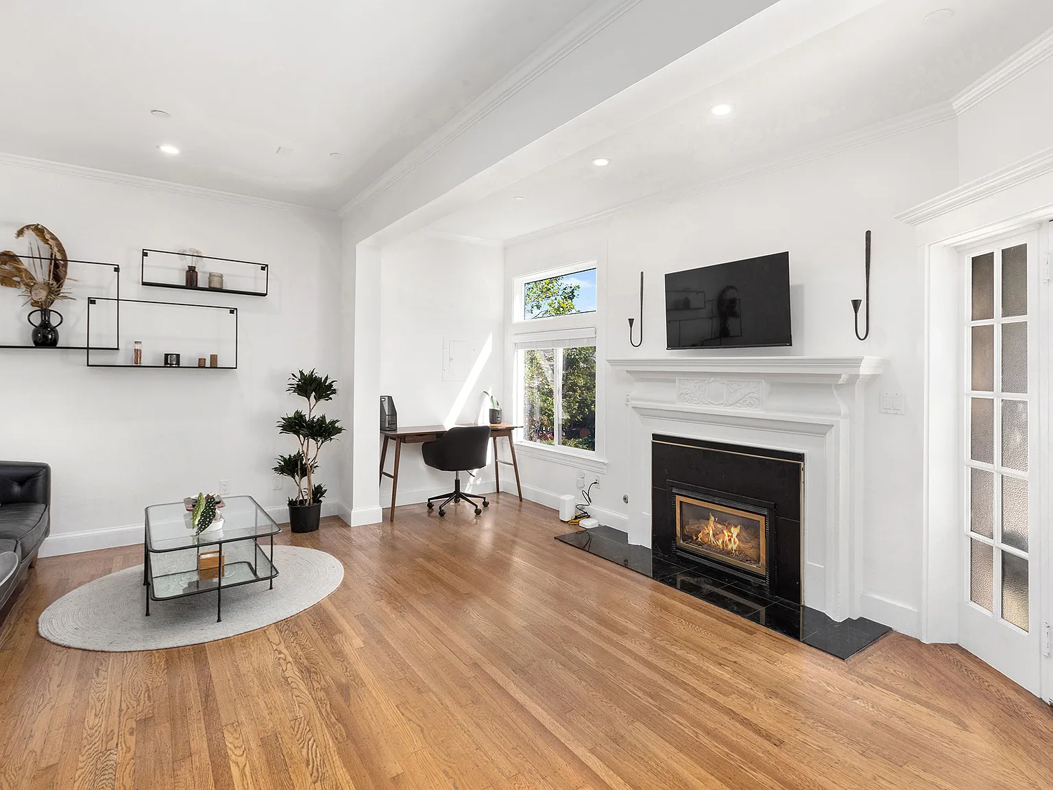 1 bed, $6,495 — Photo 3