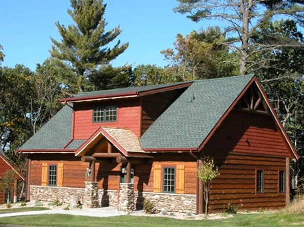 1050 Canyon Rd #29, Lake Delton, WI 53940