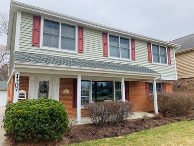 1307 N Walnut Ave, Arlington Heights, IL, 60004