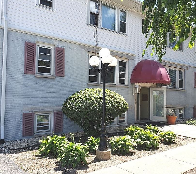 1st image of 9417 Kelvin Ln APT 3163