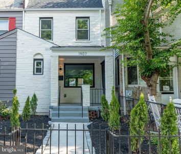 1907 D St NE, Washington, DC, 20002