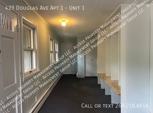 429 Douglas Ave APT 1, Kalamazoo, MI 49007