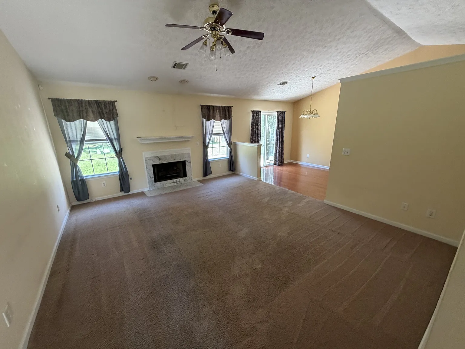 105 Pleasant Lane - 1 — Photo 2