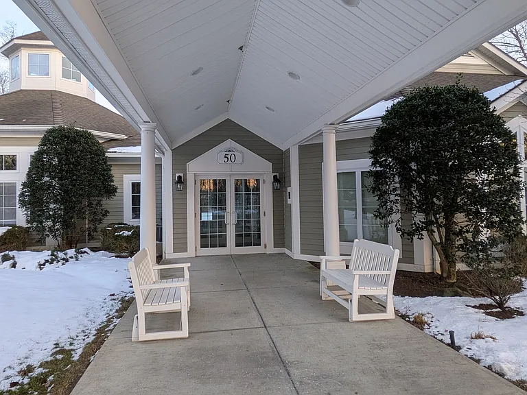 100 Woodcrest Ln #102 — Photo 10