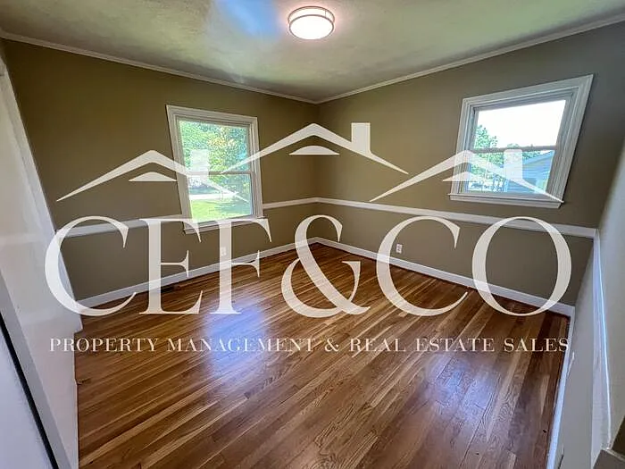 108 Overhill Dr — Photo 20