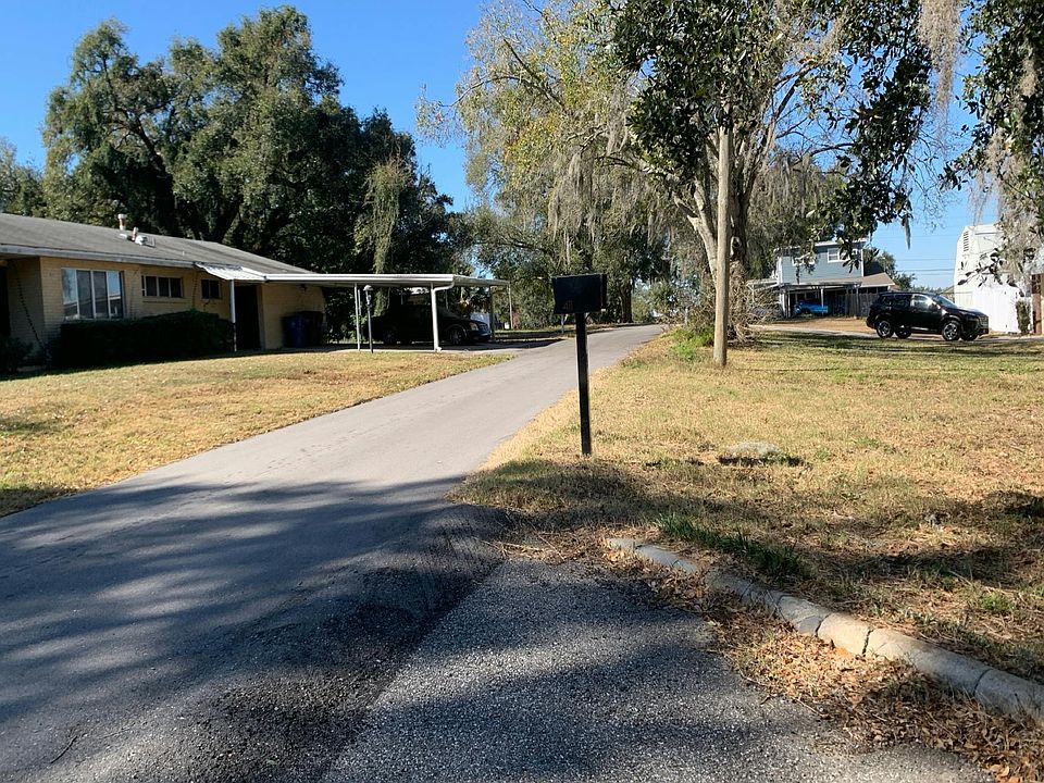 2nd image of 411 Aqua Vista Dr