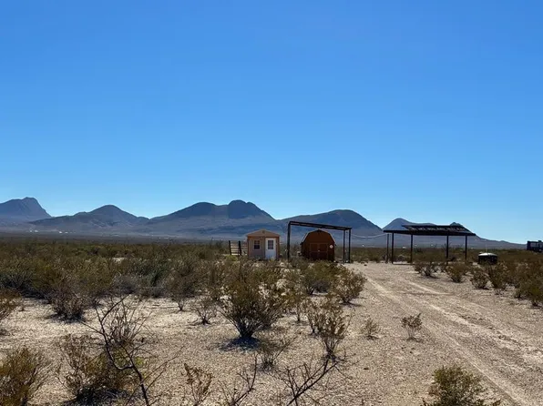 2980 E Helt Dr, Terlingua, TX 79852