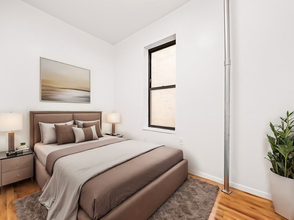 1st image of 284 Mulberry St #17