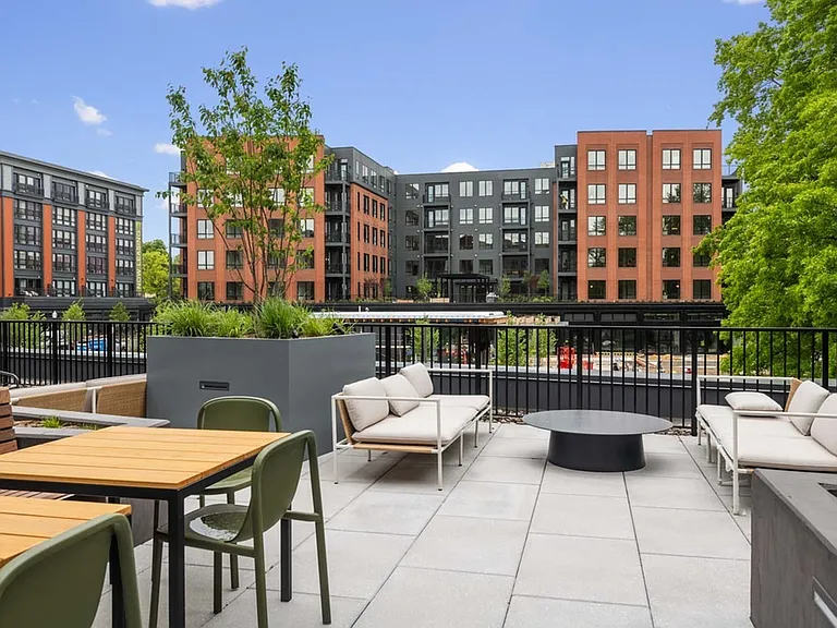 Courtyard Lounge