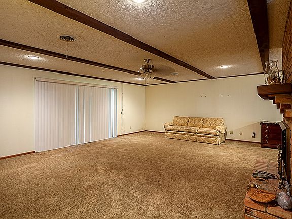 5th image of 1344 N Lewis Dr