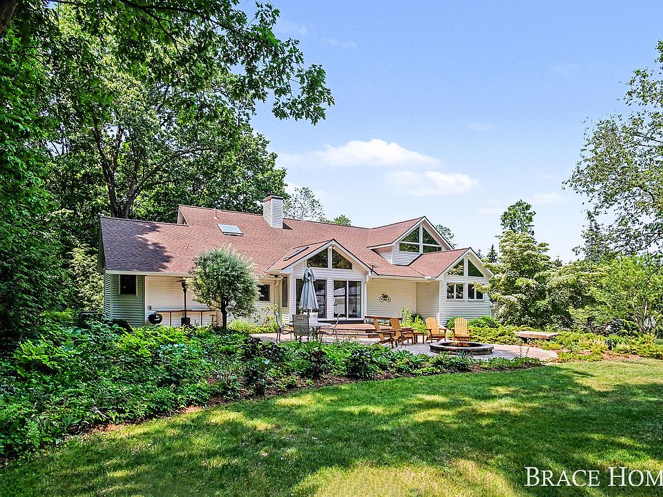 13140 Redmond Ave NE, Cedar Springs, MI 49319 | Zillow