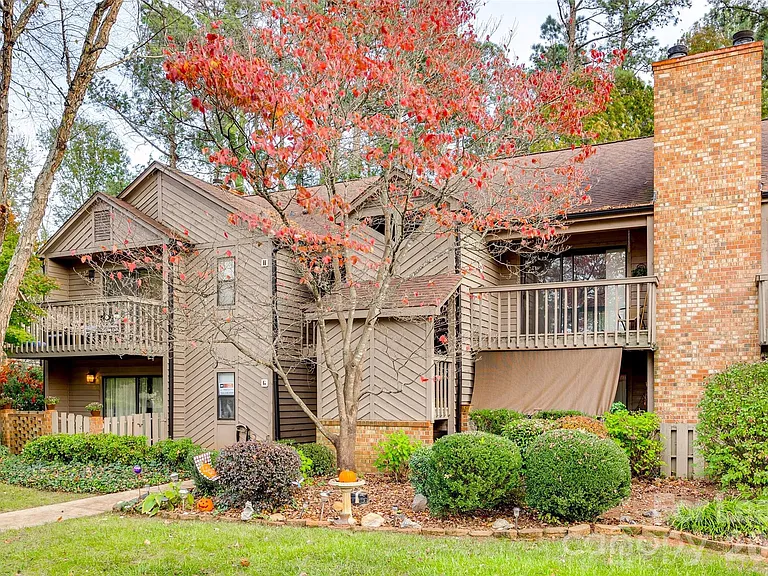4158 Charlotte Hwy #F — Photo 1