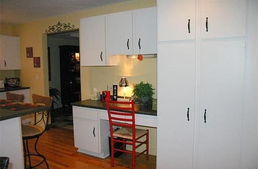 5th image of 6 Cherrywood Ln