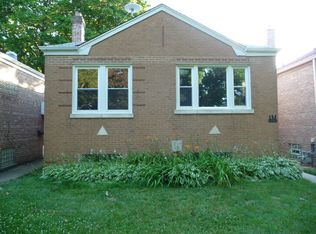 2250 Forest Ave, North Riverside, IL 60546