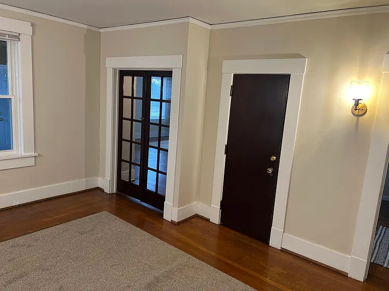 711 Lincoln Way E #UP — Photo 12